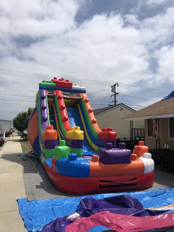 17' Blockbuster Water Slide